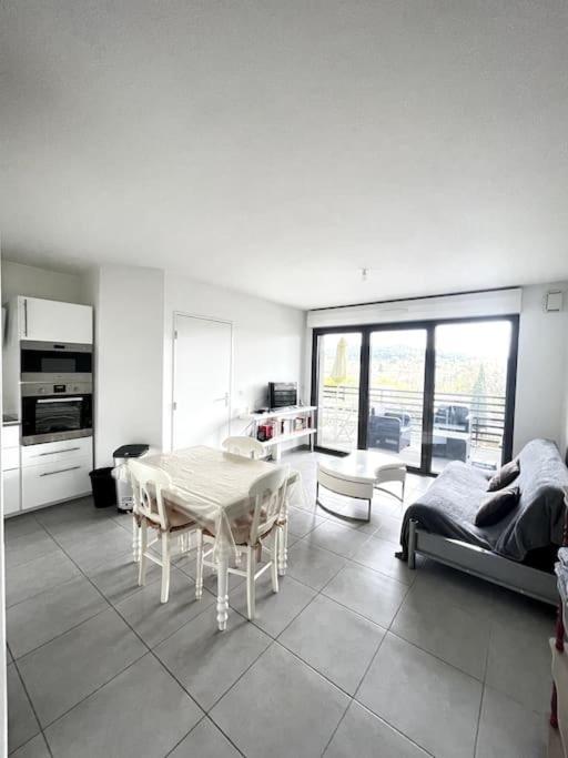 Spacieux T2 + Parking A 5 Min D'Aix Lägenhet Aix-en-Provence Exteriör bild